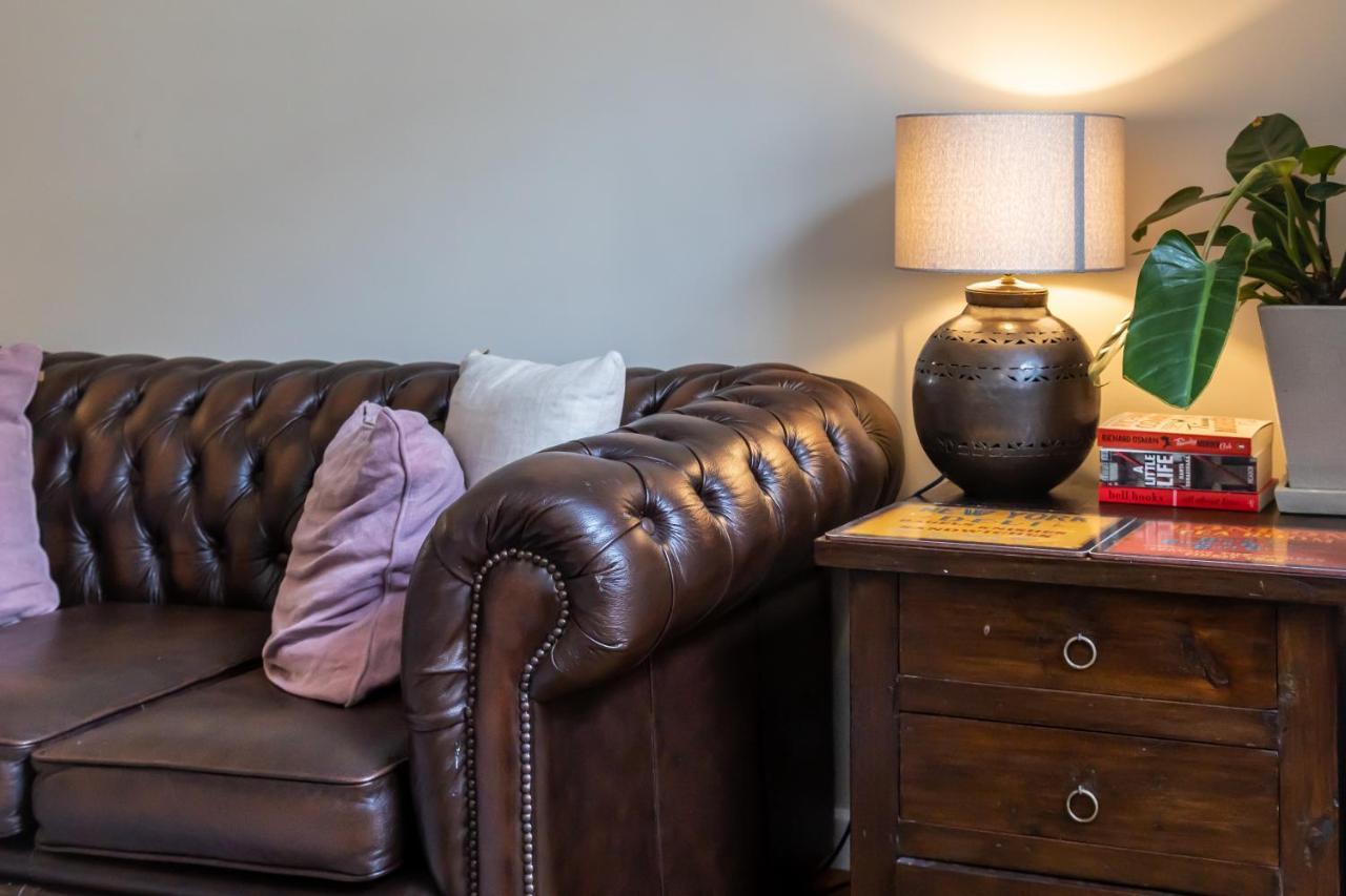 Hereford City - St Owens Terrace - Comfortable & Spacious Well Presented Three Storey House, Perfect For A Weekend Away & Exploring The City On Foot - Hosted By Rentmyhouse Bagian luar foto